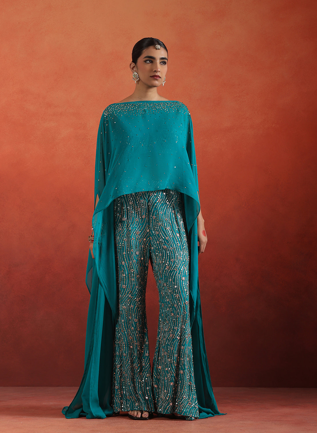 Evara Sequence Cape Set