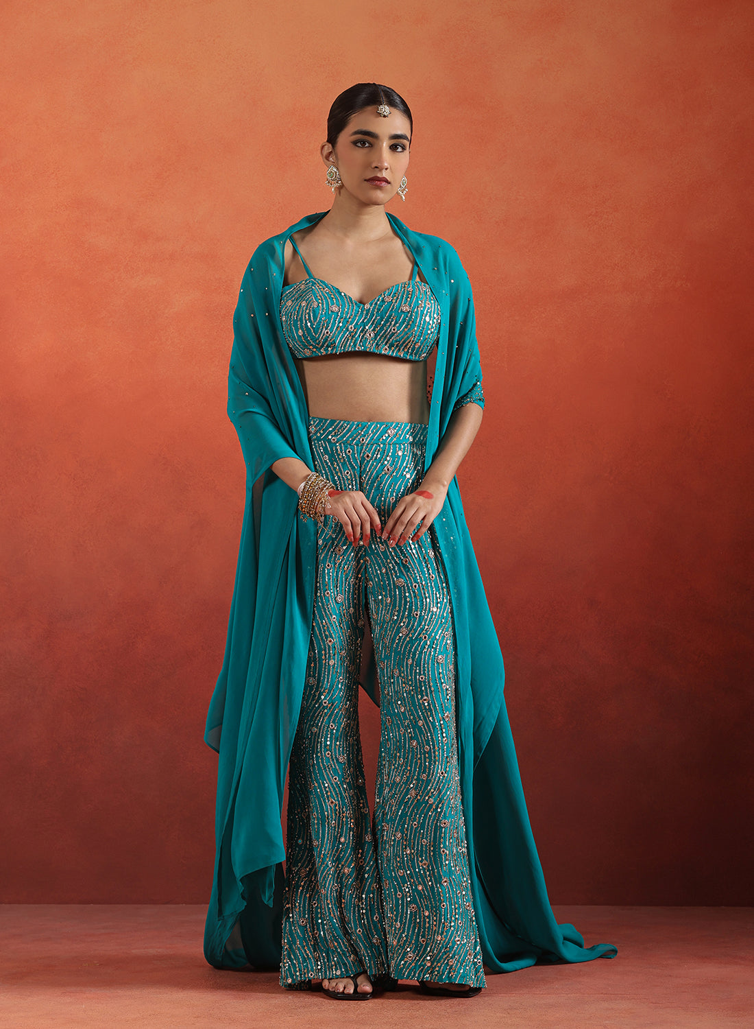 Evara Sequence Cape Set