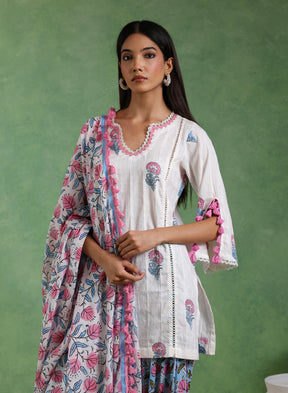 Zariya Farshi Salwar Set