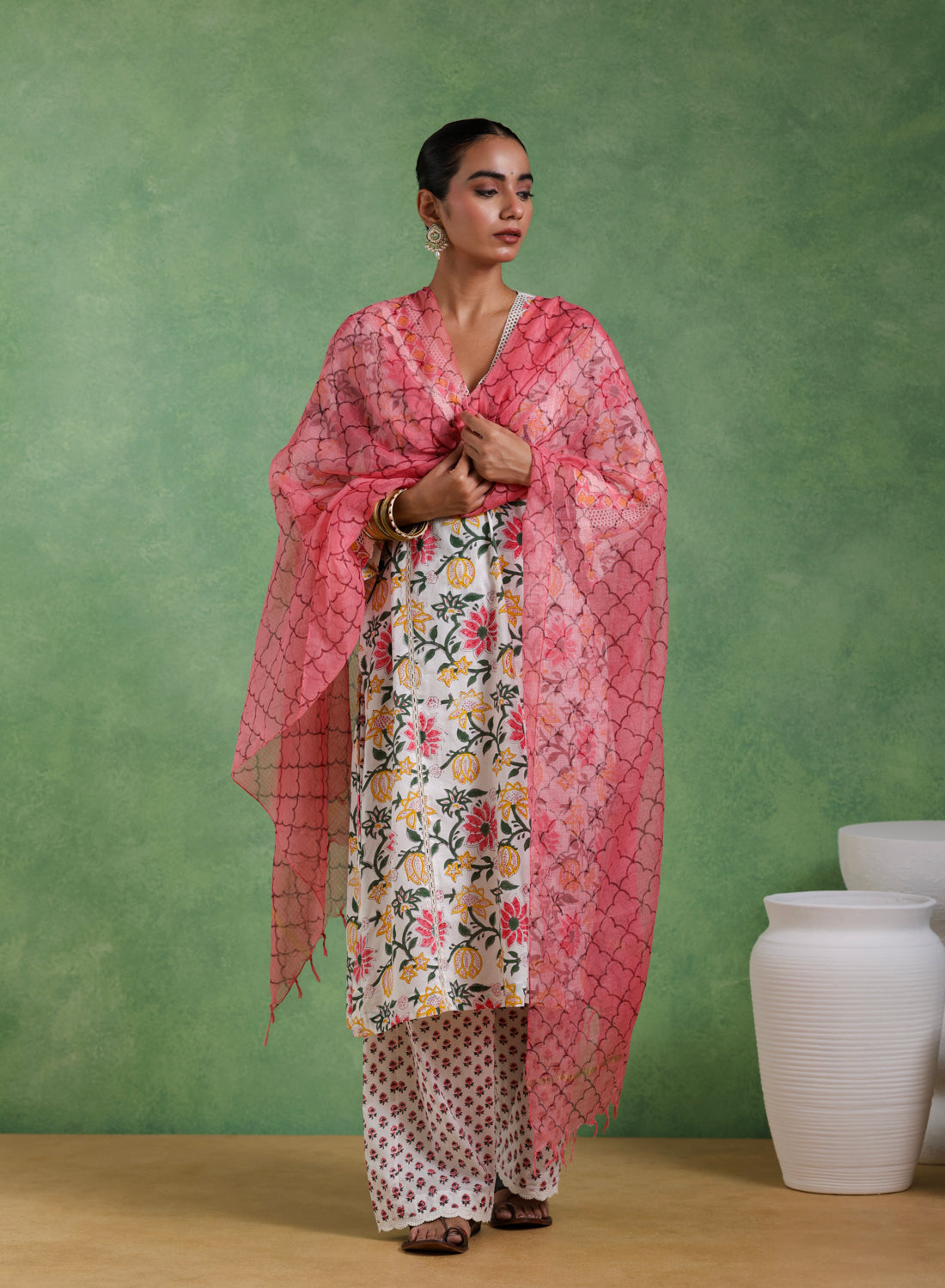 Noorvi Hand Block Suit Set