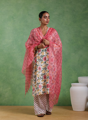 Noorvi Hand Block Suit Set