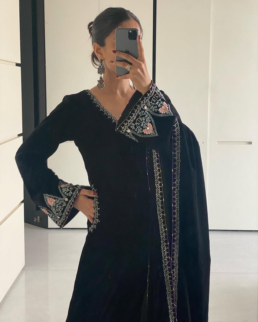 Namrata Velvet Set