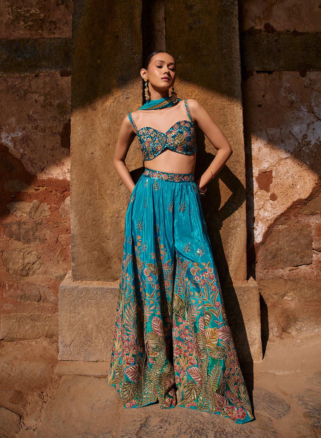 Roshni Sharara Set