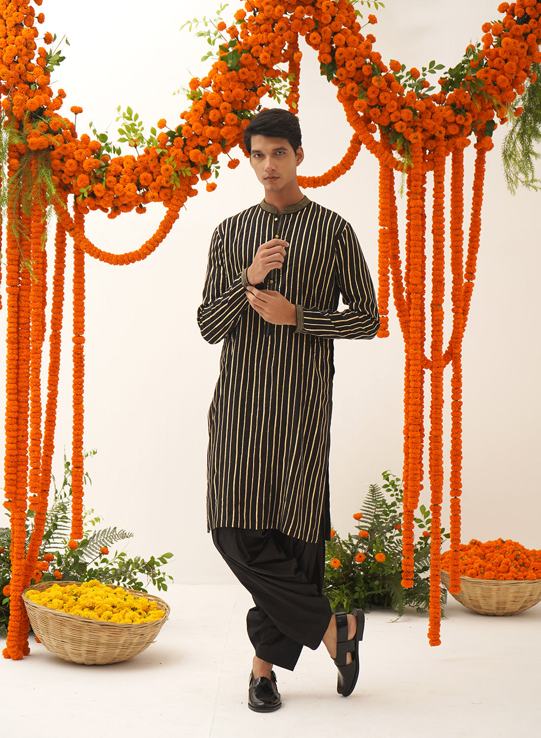 Rajveer Gota Work Kurta Set