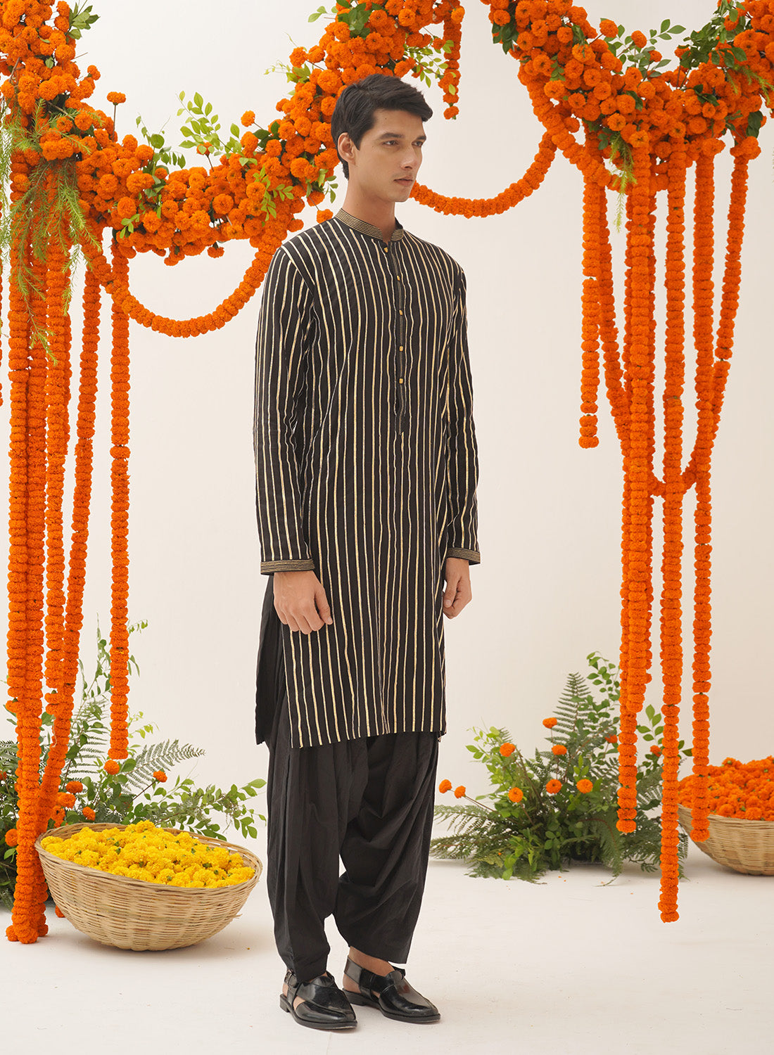 Rajveer Gota Work Kurta Set