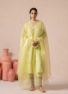 Raavie Chanderi Suit Set With Organza Dupatta