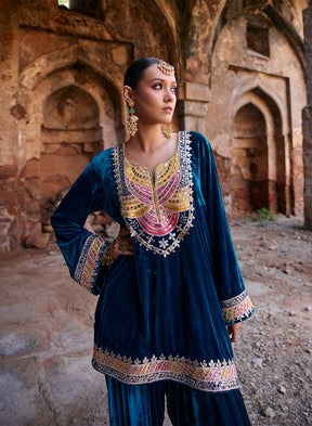 Sharvi Velvet Salwar Set