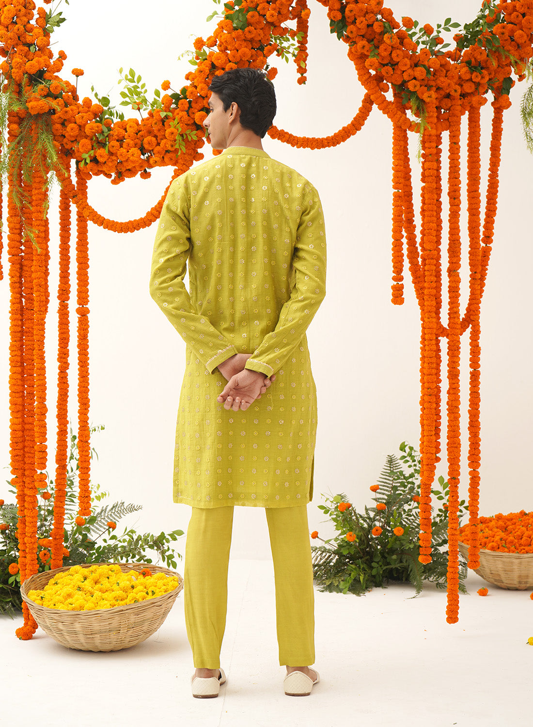 Yash Mukaish Floral Kurta Set