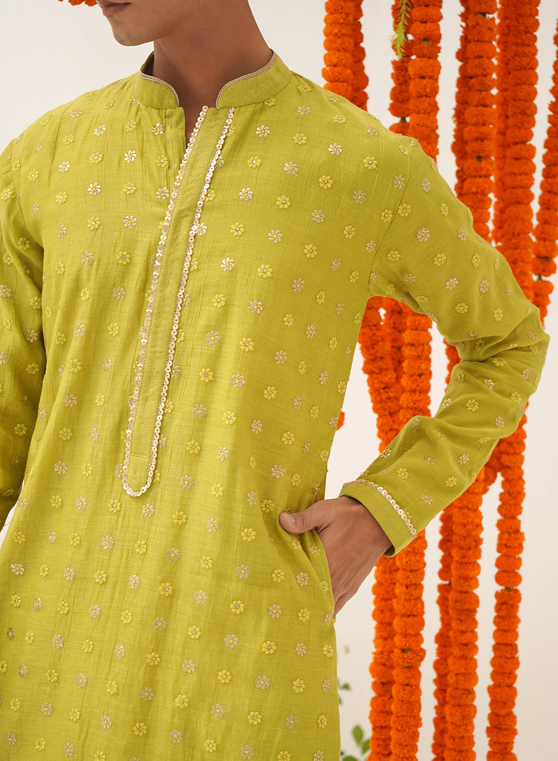 Yash Mukaish Floral Kurta Set