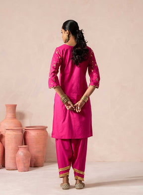 Zehra Gota Patti Suit Set