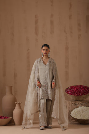 Chandni Gul Zari Pallazo Set - complete outfit