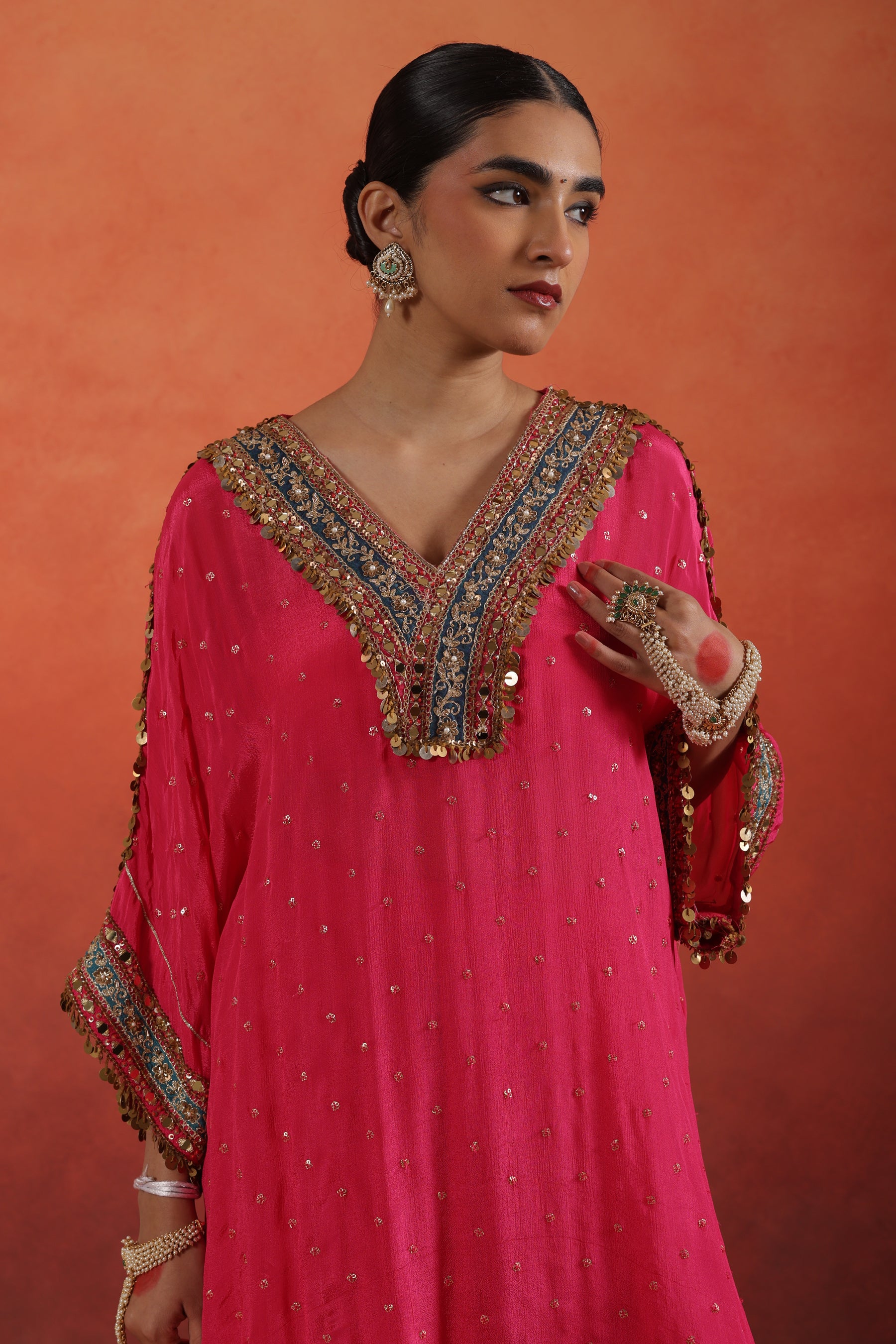 Neelaya Sequence Kaftan Set - additional view 2