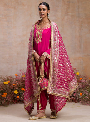 Nirvi Suit Set
