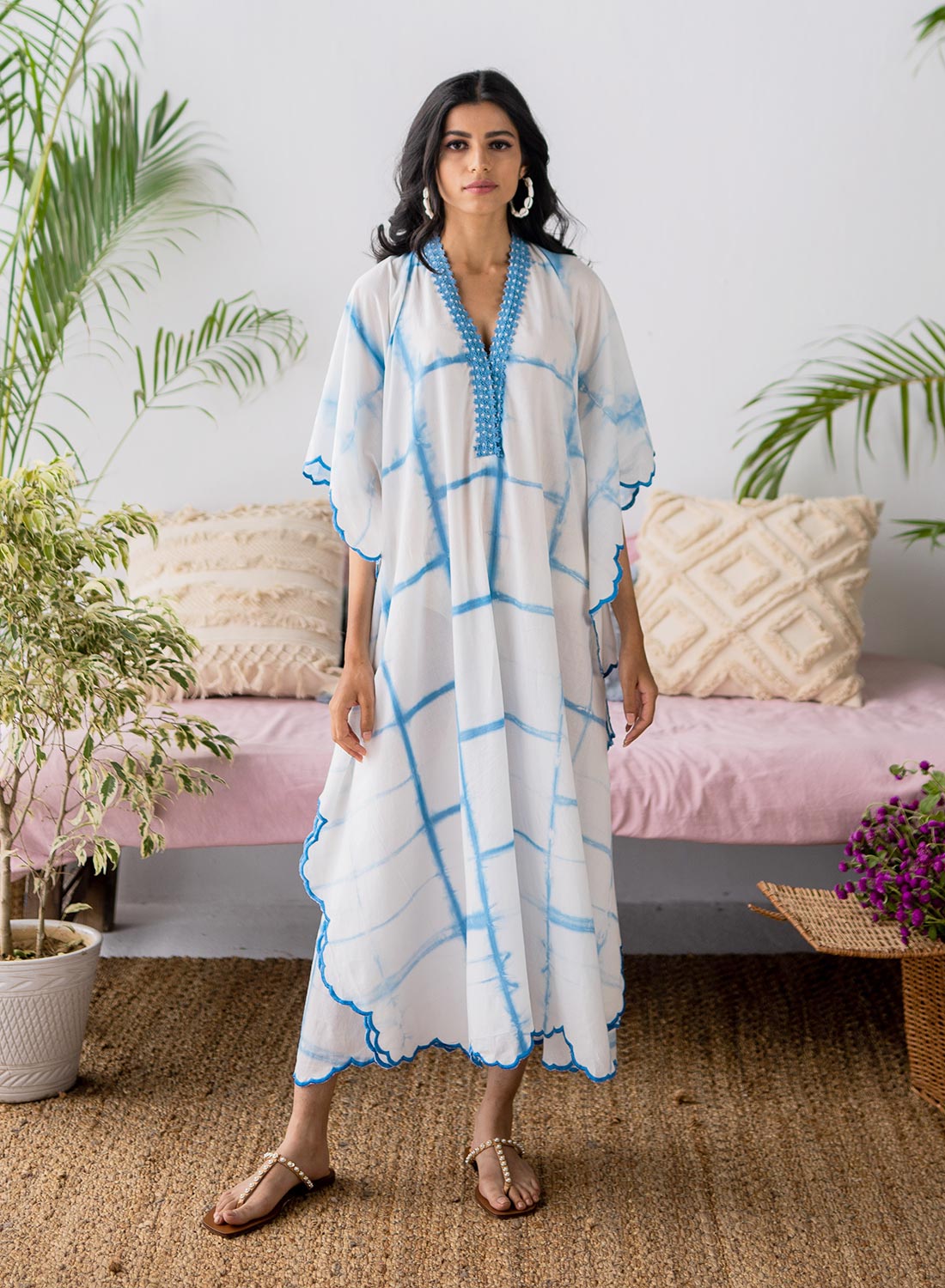 Ambar Kaftan