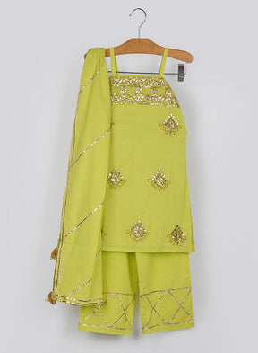 Kids Green Gota Patti Spagetti Suit Set