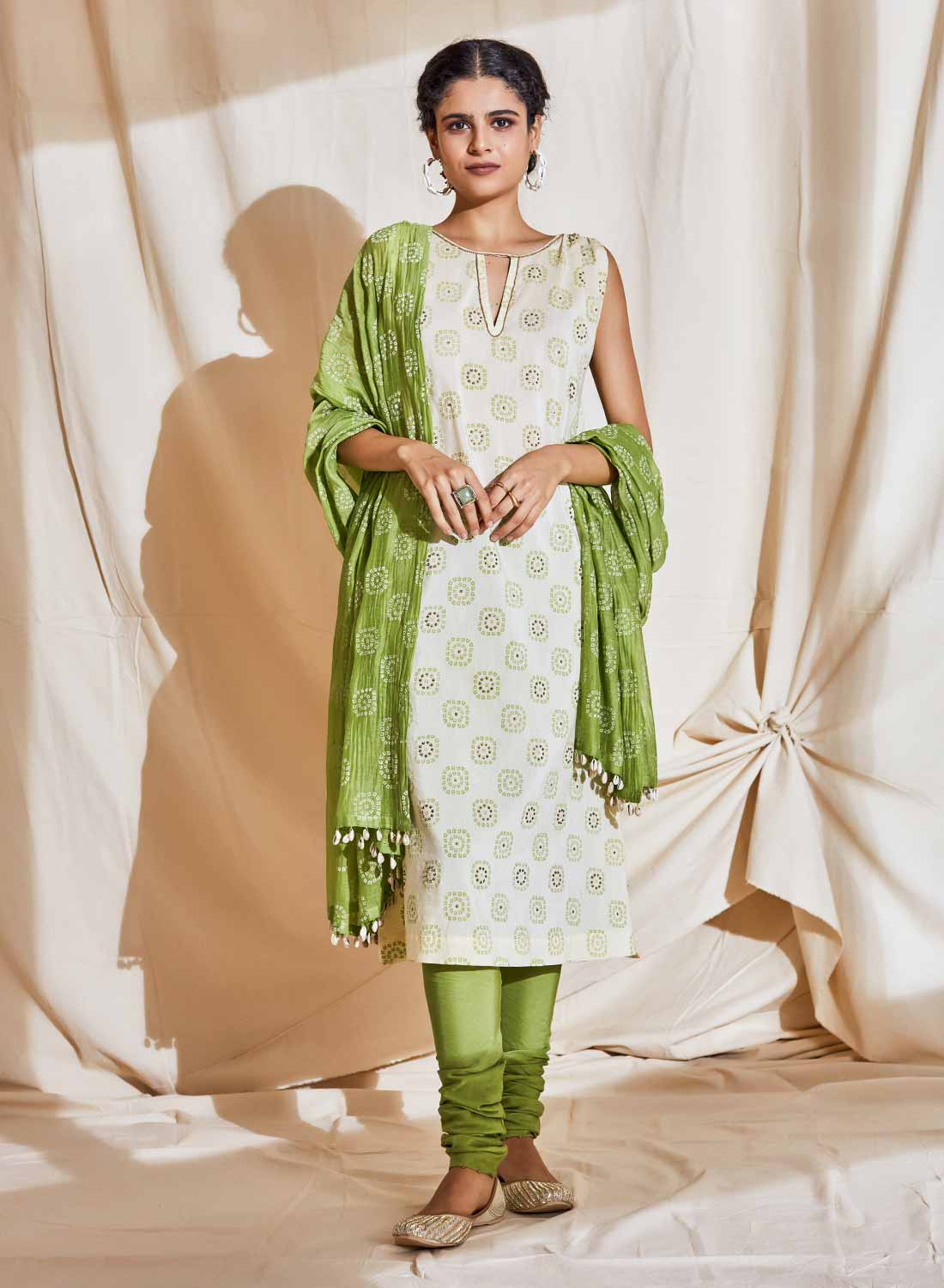 Nargis Kurta Set