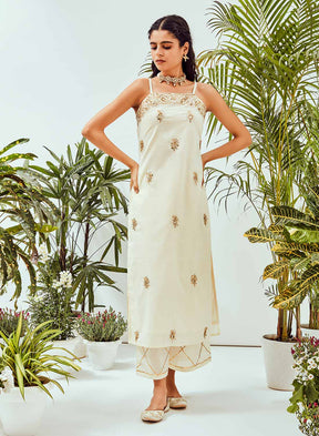 Lotus Spaghetti Gota Patti Set