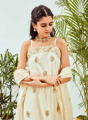 Lotus Spaghetti Gota Patti Set